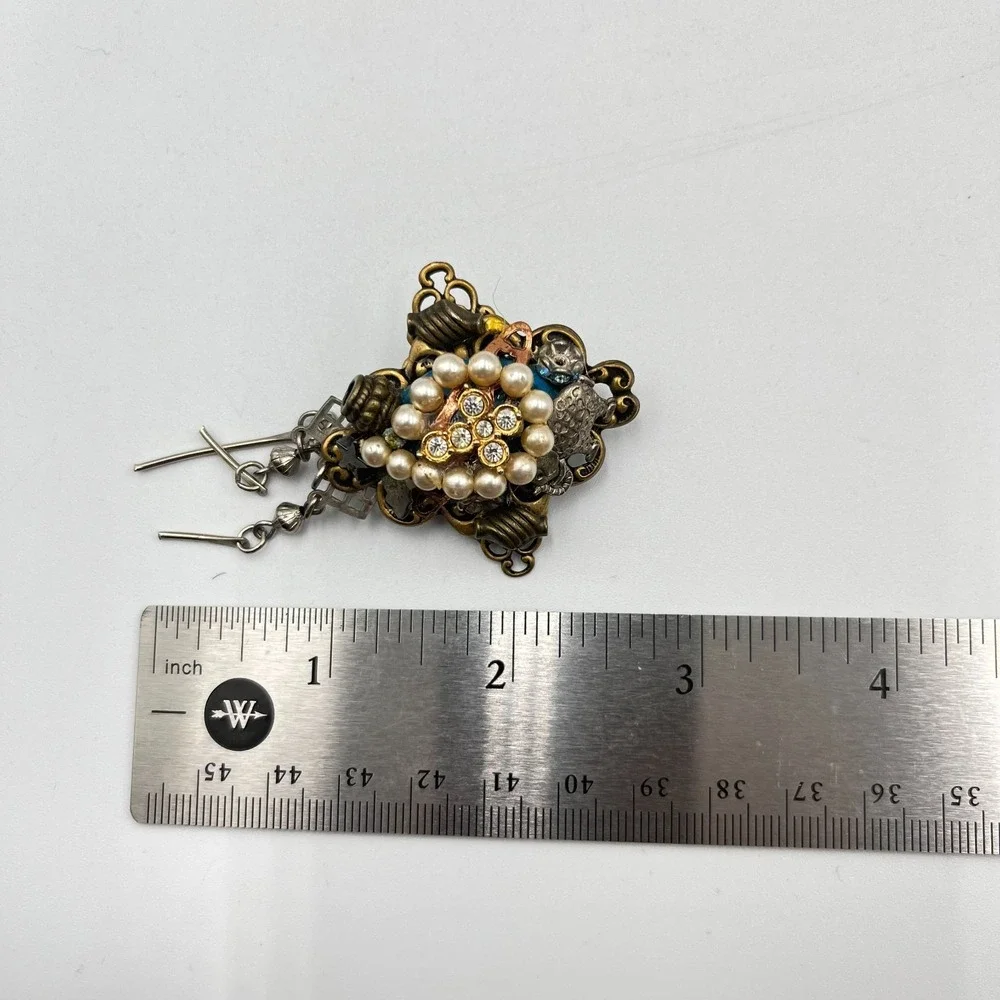 VTG Cross Brooch Faux Pearl Rhinestone Filigree Gothic Dangle Pin Mixed‎ Metal